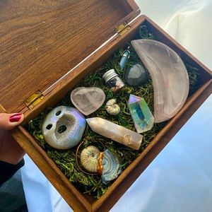 ✨Vintage Crystal Box LOT✨